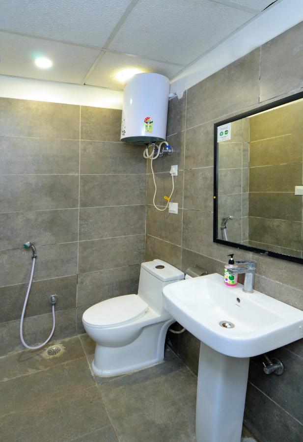 The Red York Hotel Ghaziabad Luaran gambar