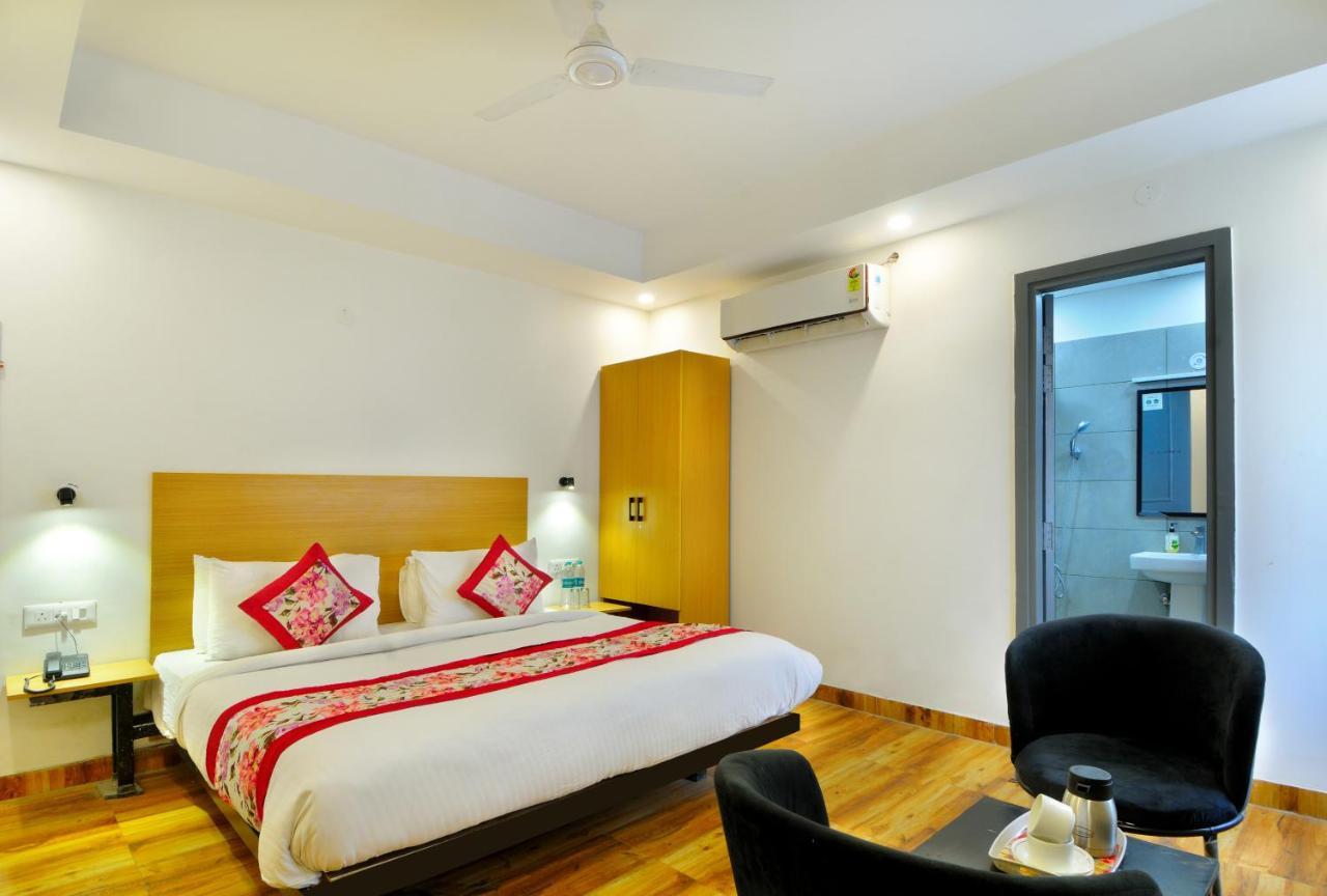 The Red York Hotel Ghaziabad Luaran gambar