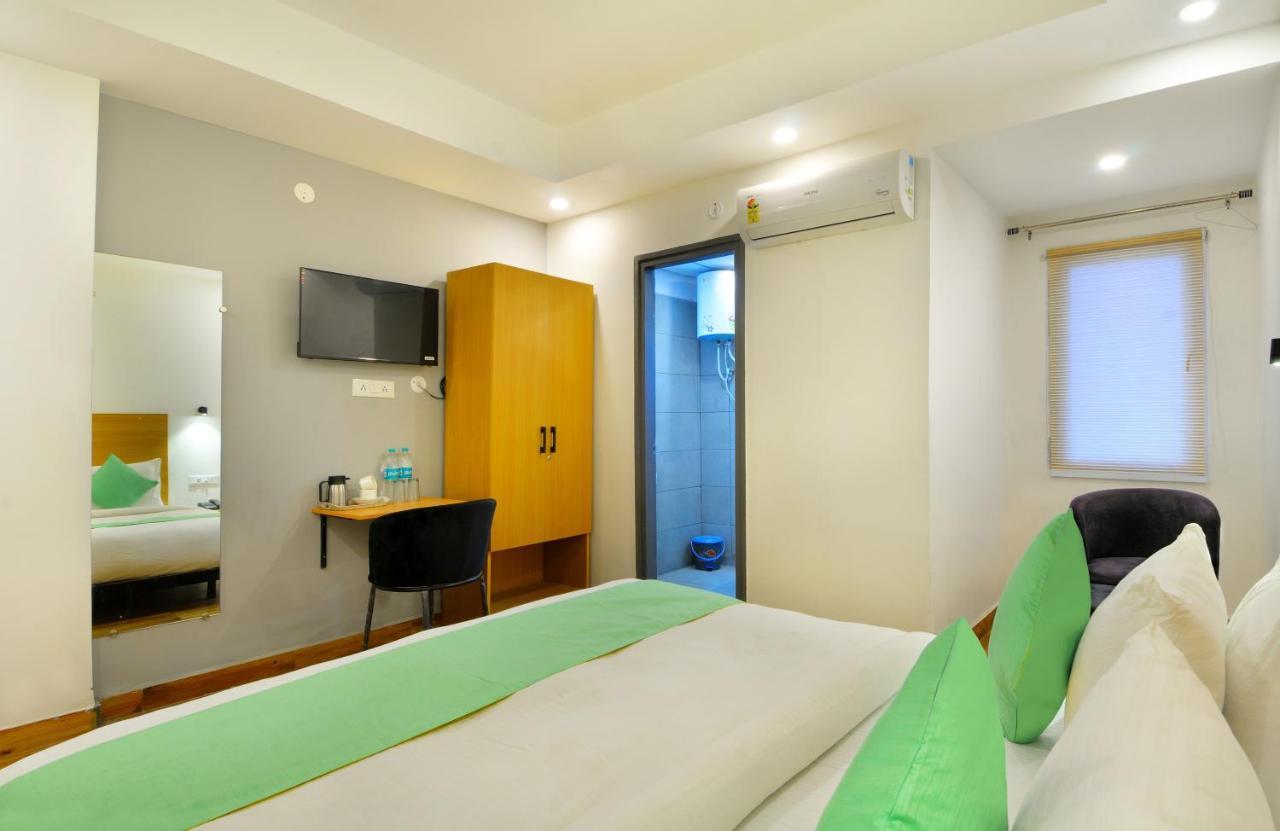 The Red York Hotel Ghaziabad Luaran gambar