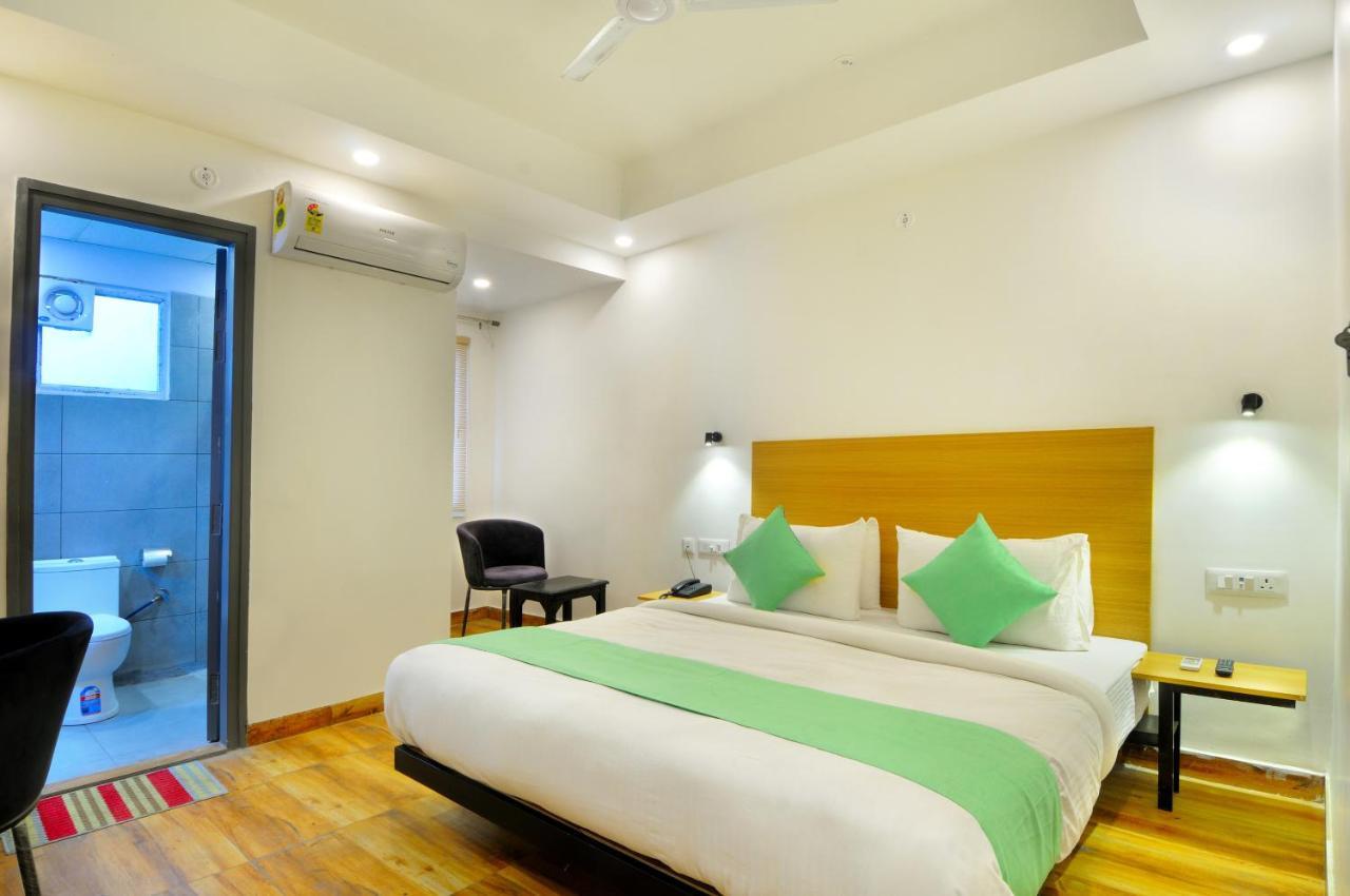 The Red York Hotel Ghaziabad Luaran gambar