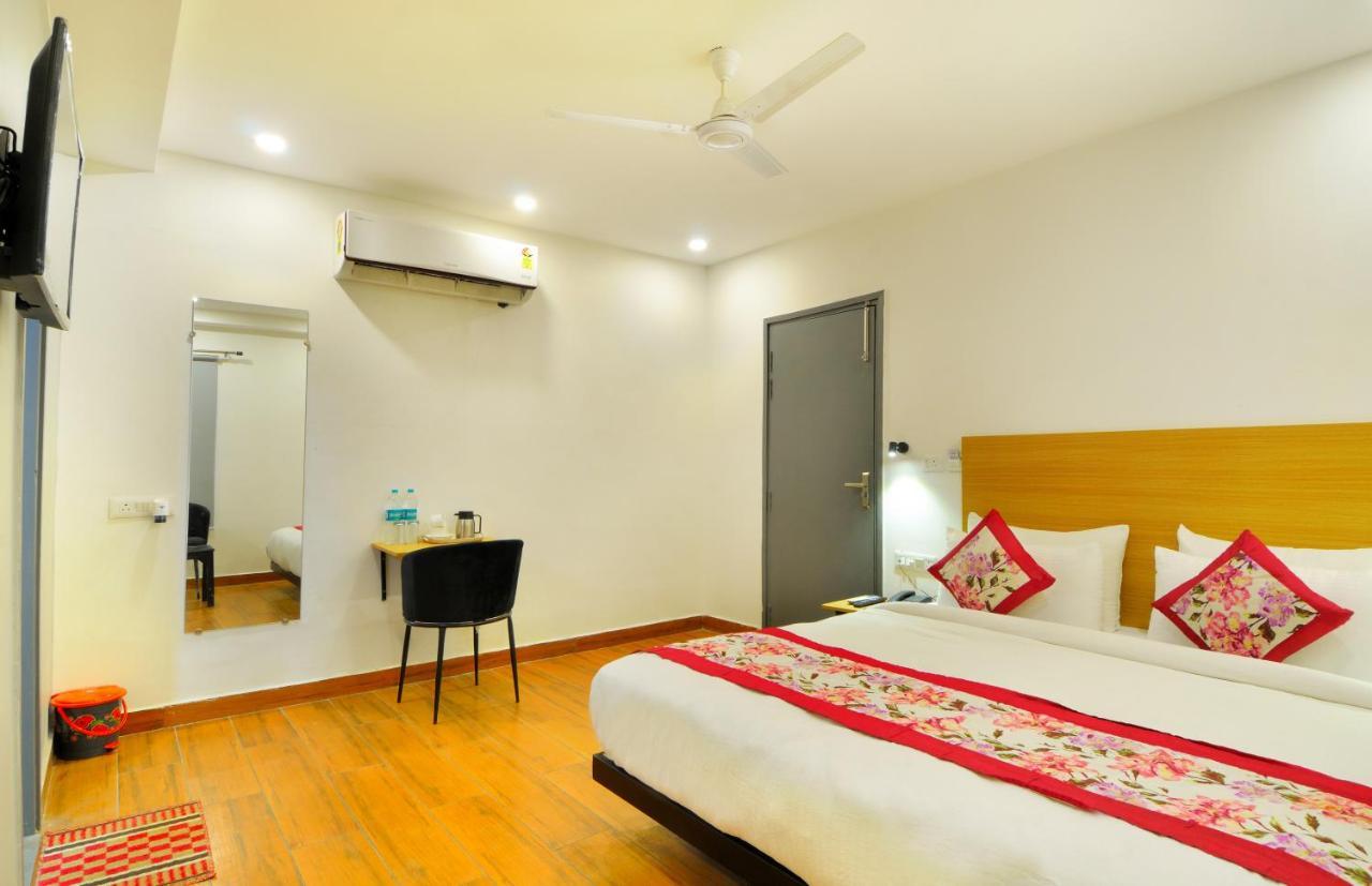 The Red York Hotel Ghaziabad Luaran gambar