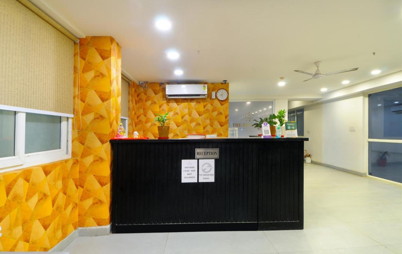 The Red York Hotel Ghaziabad Luaran gambar